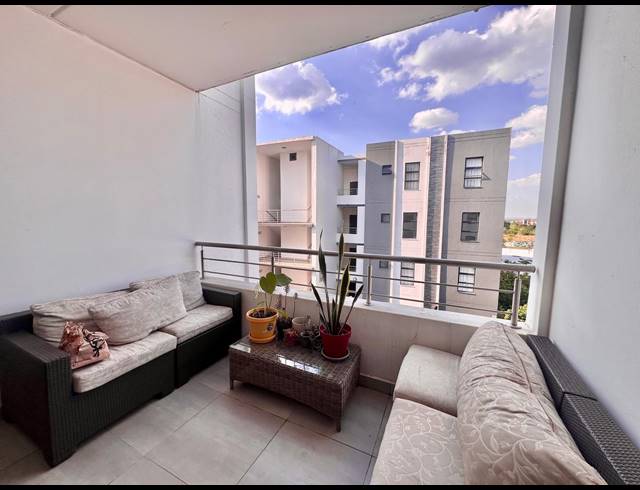 3 BEDROOM APARTMENT FOR SALE IN ERAND GARDENS